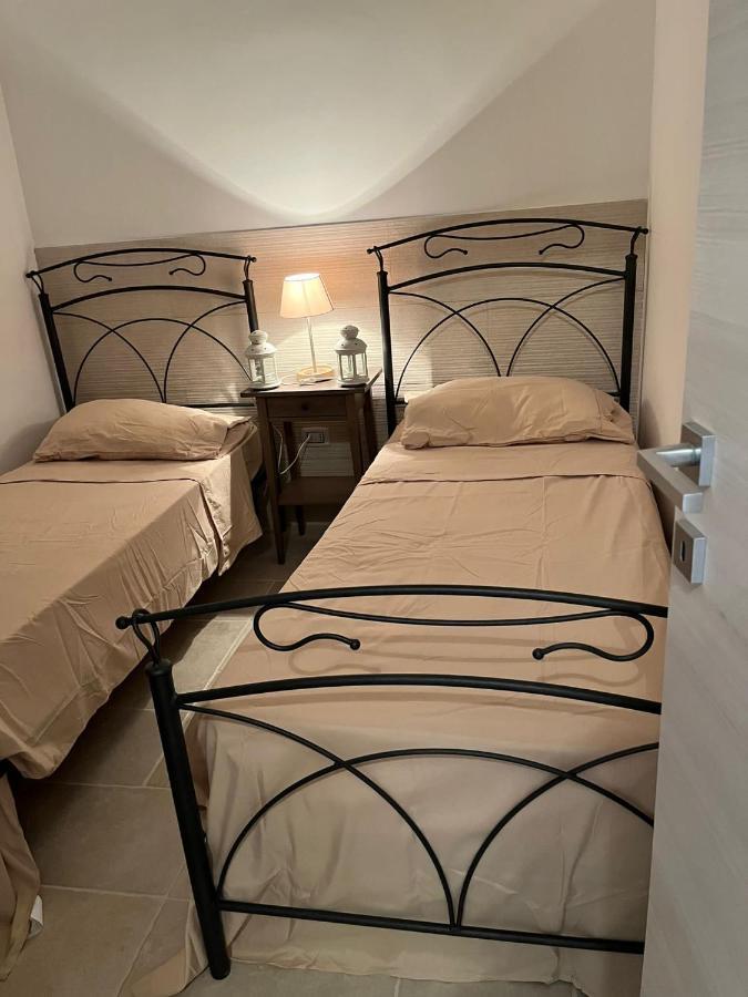 Villa Naomi Ostuni Bagian luar foto
