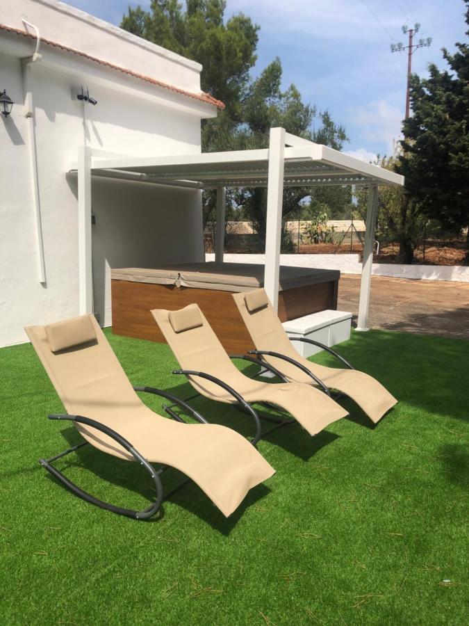 Villa Naomi Ostuni Bagian luar foto