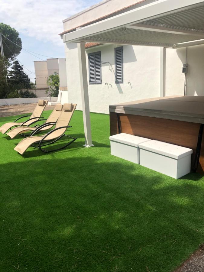 Villa Naomi Ostuni Bagian luar foto